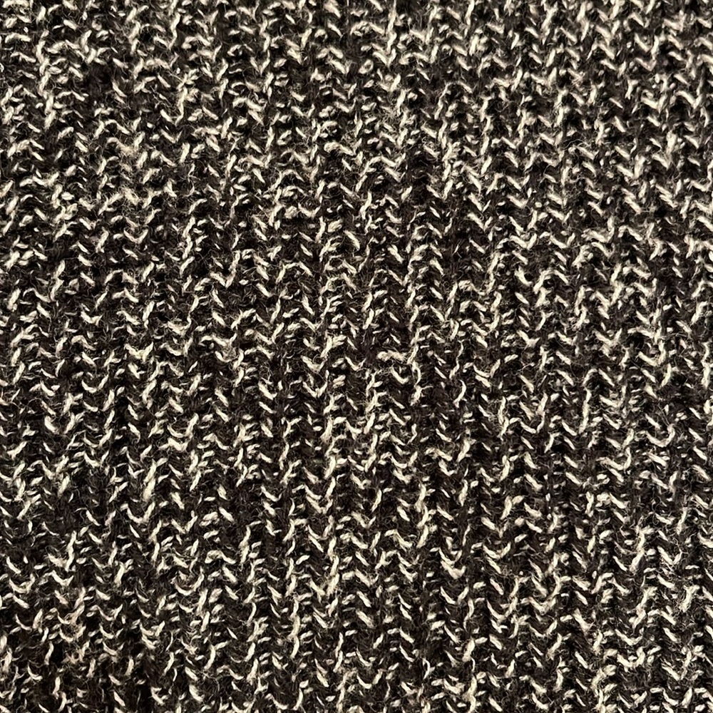 American Rag sweater - Picture 4 of 5